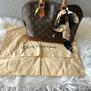 Preloved LV alma bag.